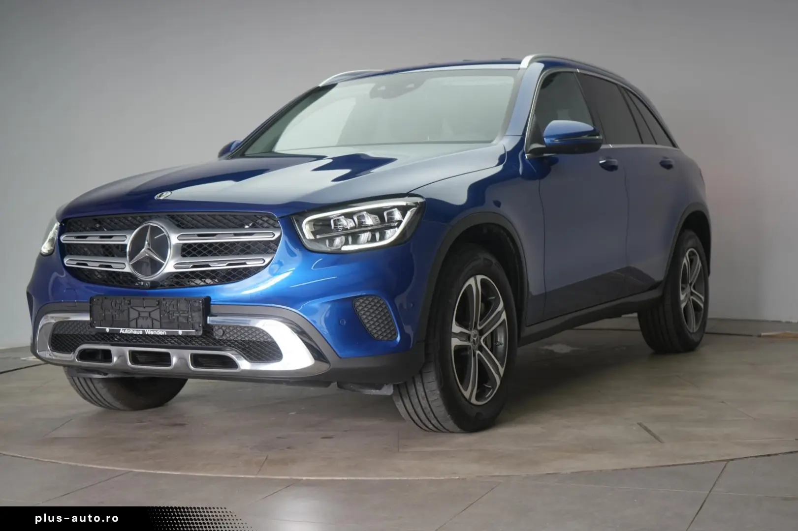 MERCEDES-BENZ GLC 300 e 4Matic 9G-Tronic AHK Kamera HUD 360