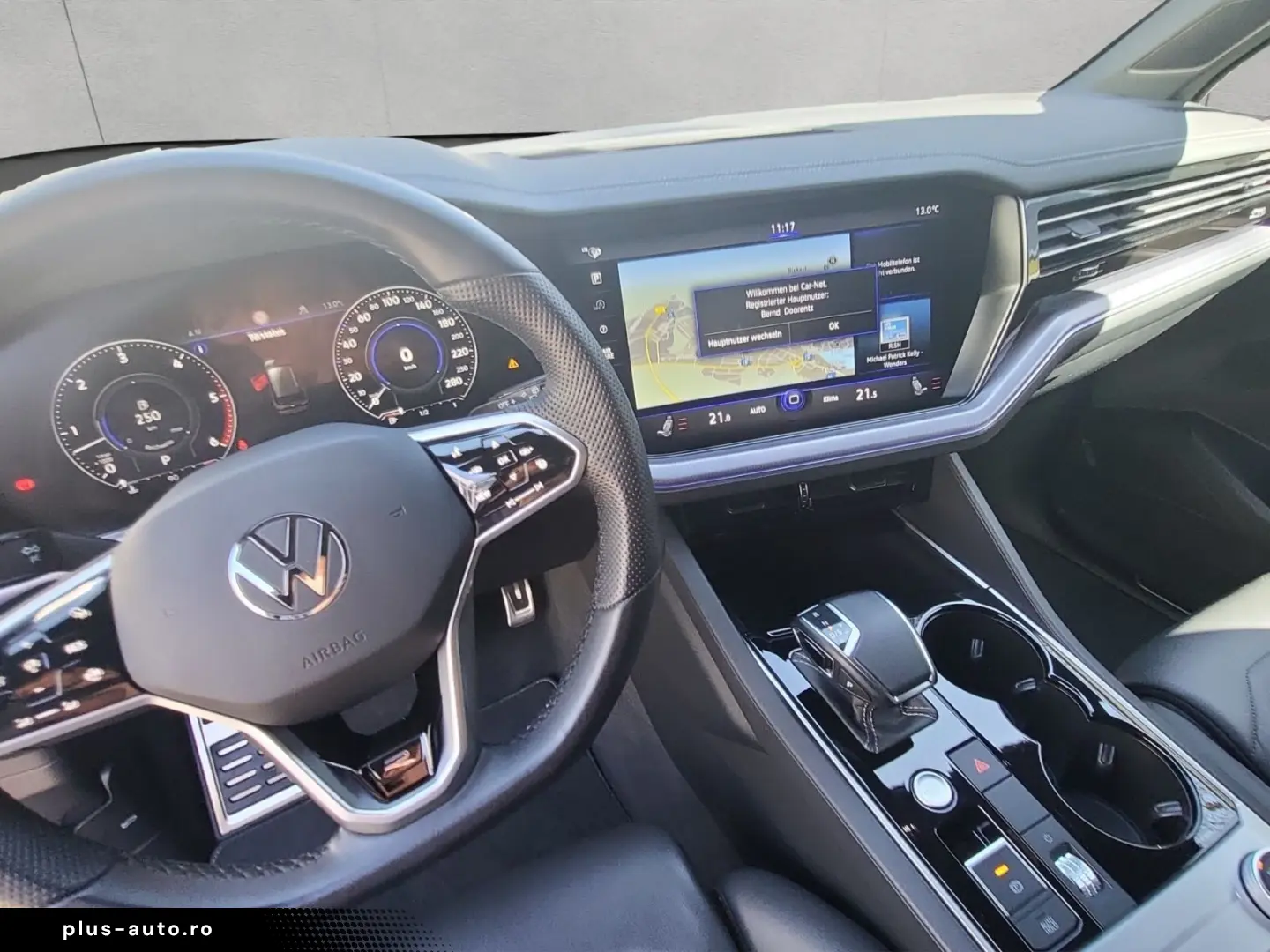 VW Touareg 3.0 V6 TDI 4Motion Aut. R-Line AHK LUFTF
