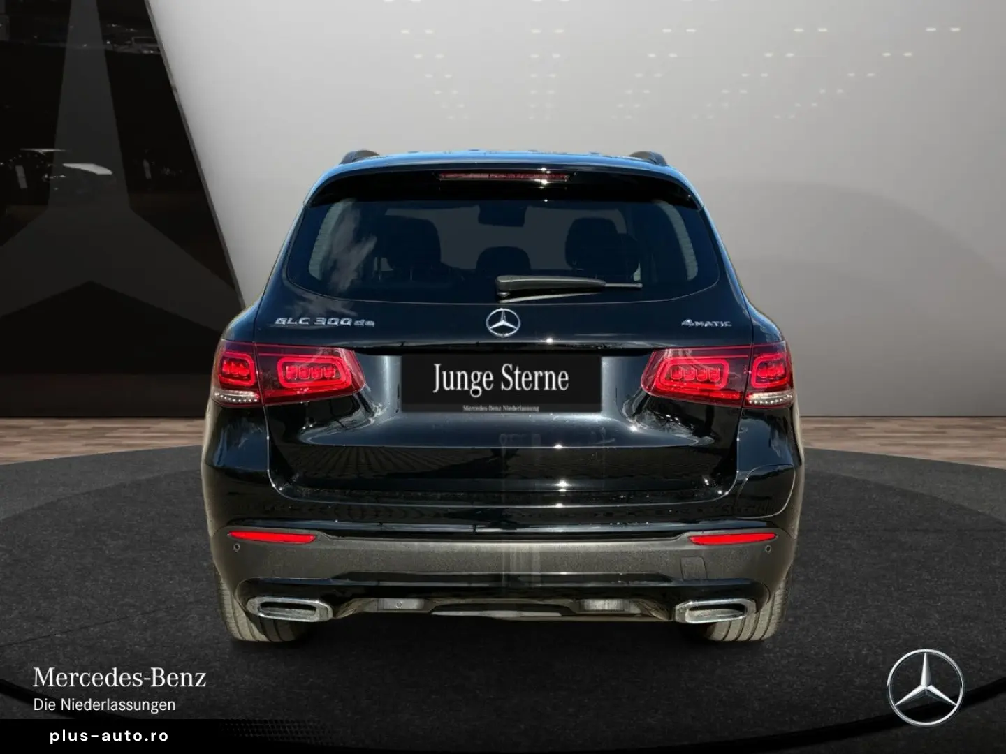 MERCEDES-BENZ GLC 300 de 4M Night Dist LED Kam AHK Keyless