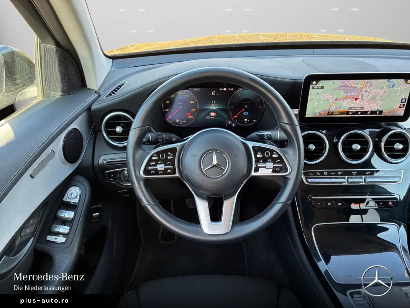 MERCEDES-BENZ GLC 300 de 4M Night Dist LED Kam AHK Keyless