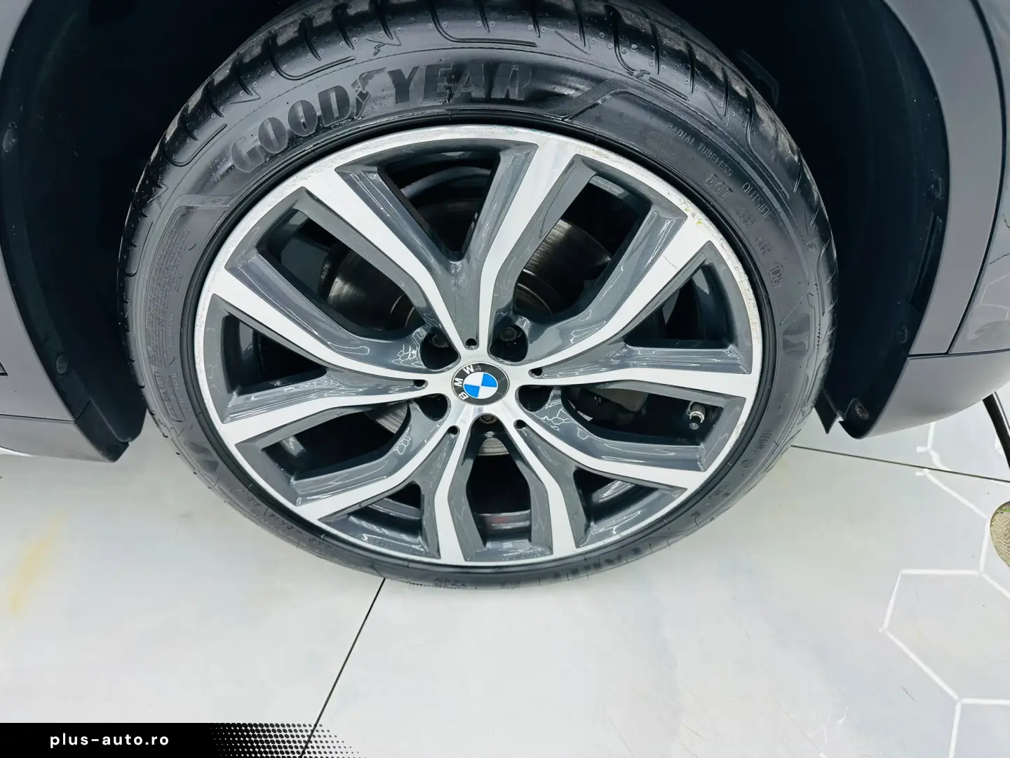BMW X1 2015 — imagine 46