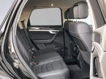 VW Touareg 3.0 TDI Tiptronic 4-Motion Elegance R-Li
