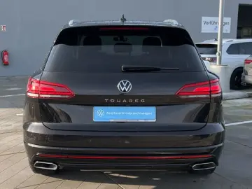 VW Touareg 3.0 TDI Tiptronic 4-Motion Elegance R-Li