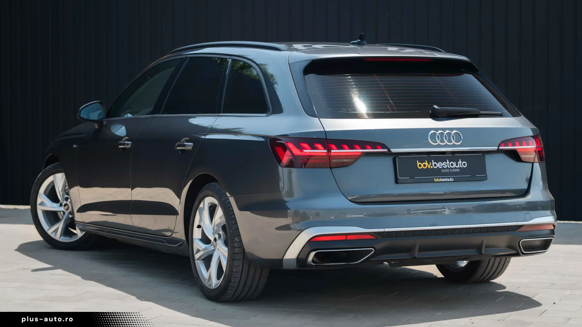 Audi A4 Limuzina 35 TDI S tronic MHEV S Line