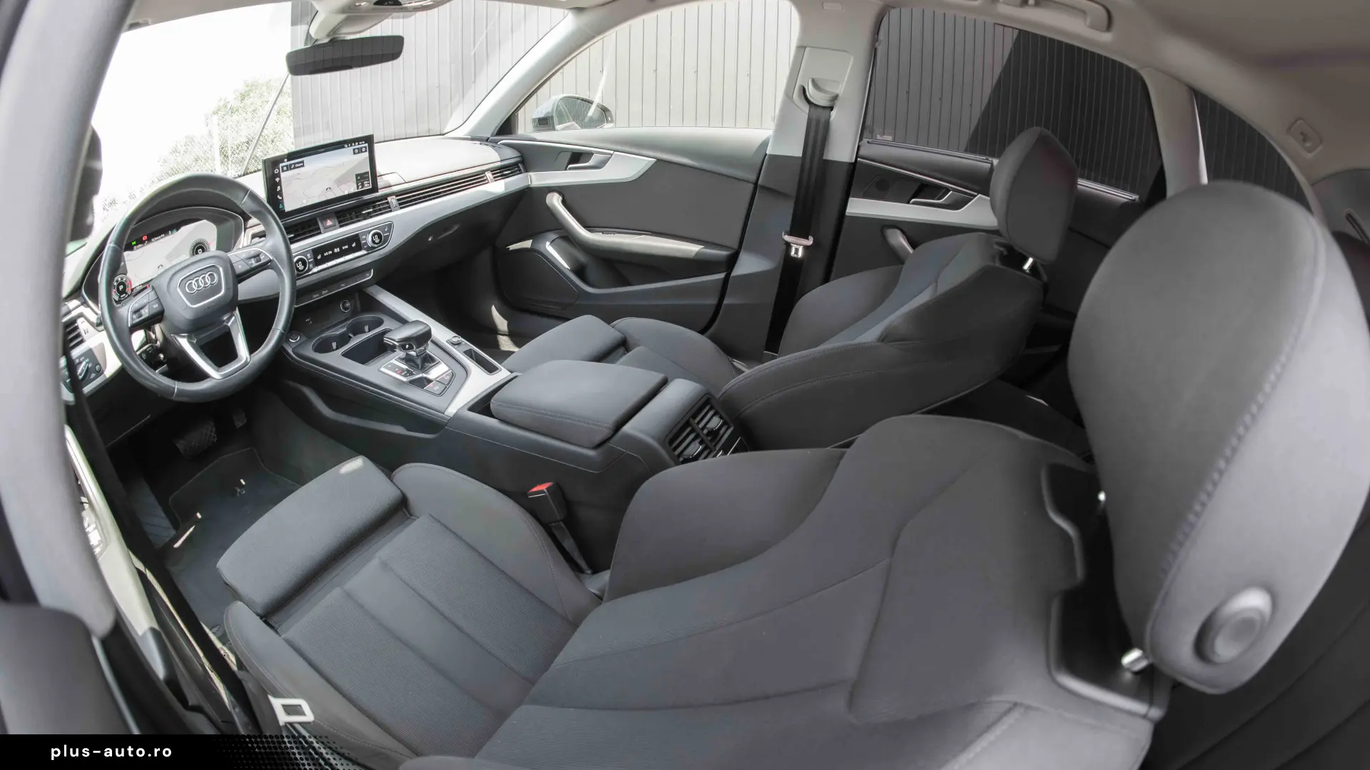 Audi A4 Limuzina 35 TDI S tronic MHEV S Line