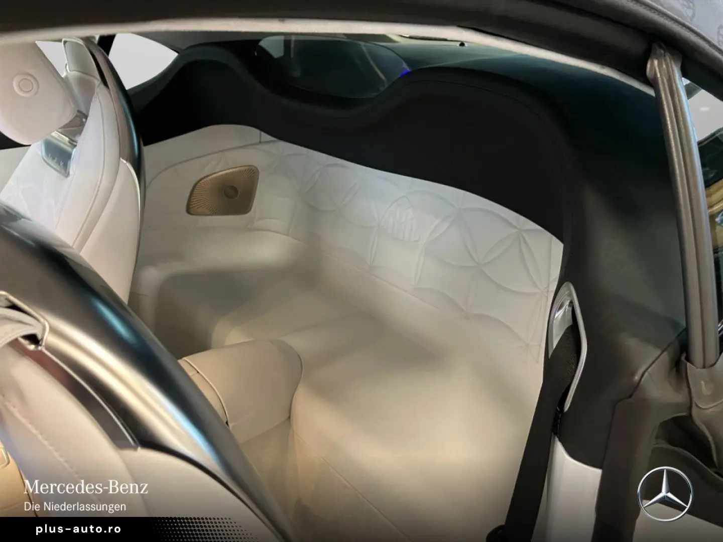 MERCEDES-BENZ SL 680 Monogram  Manufaktur  Maybach
