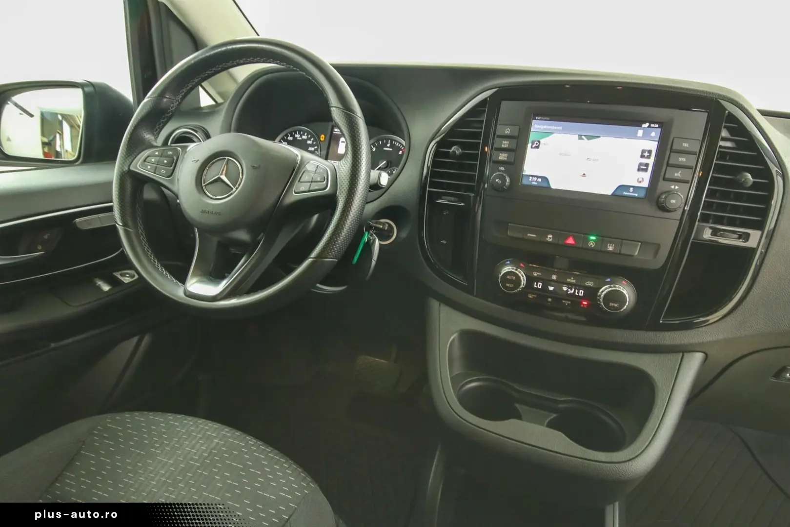 MERCEDES-BENZ Vito 2023 — imagine 9