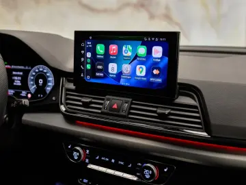 Audi Q5 - 50 TFSI e S Edition Competition PANO