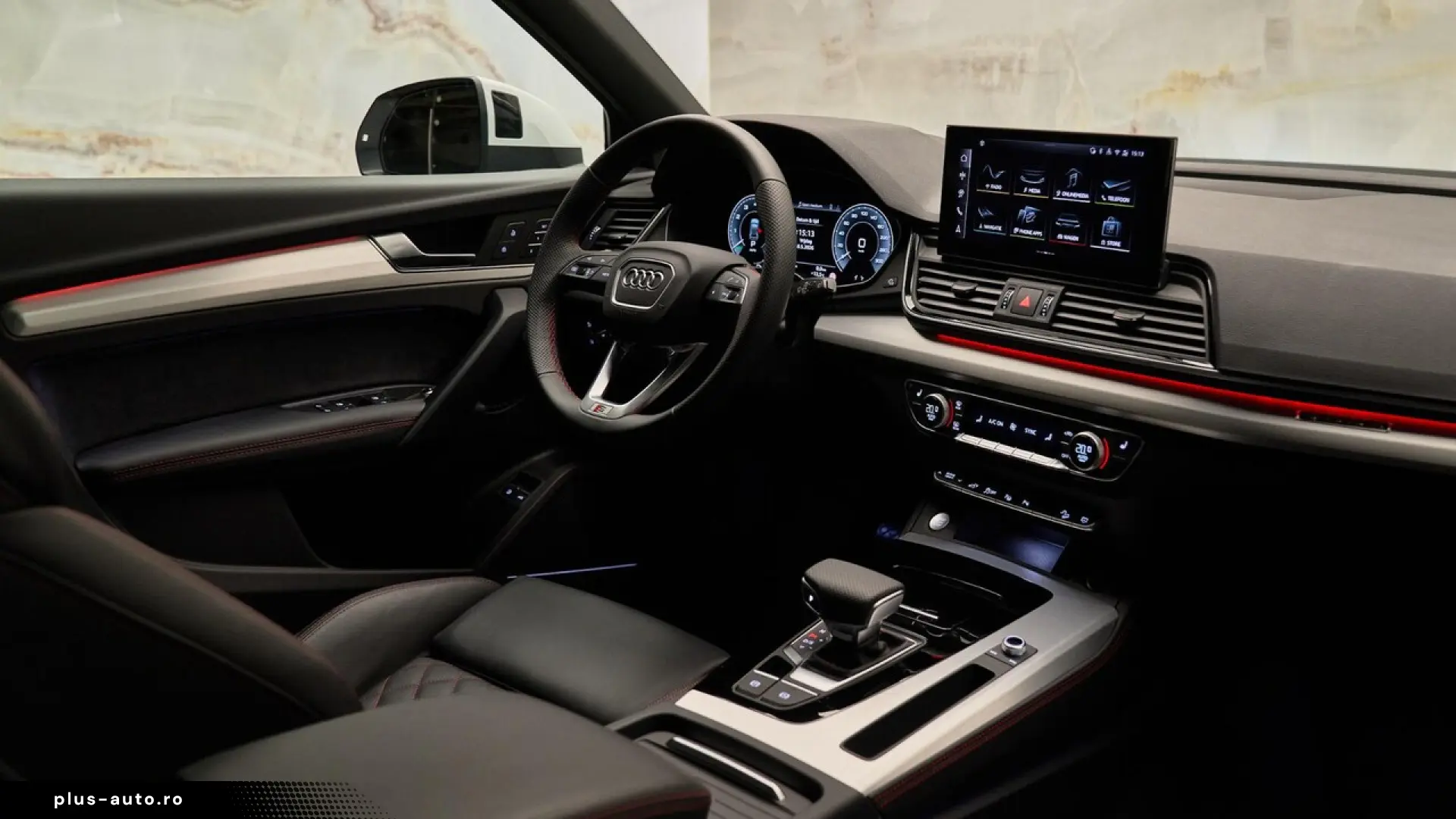 Audi Q5 - 50 TFSI e S Edition Competition PANO