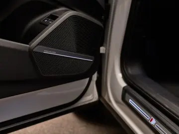 Audi Q5 - 50 TFSI e S Edition Competition PANO