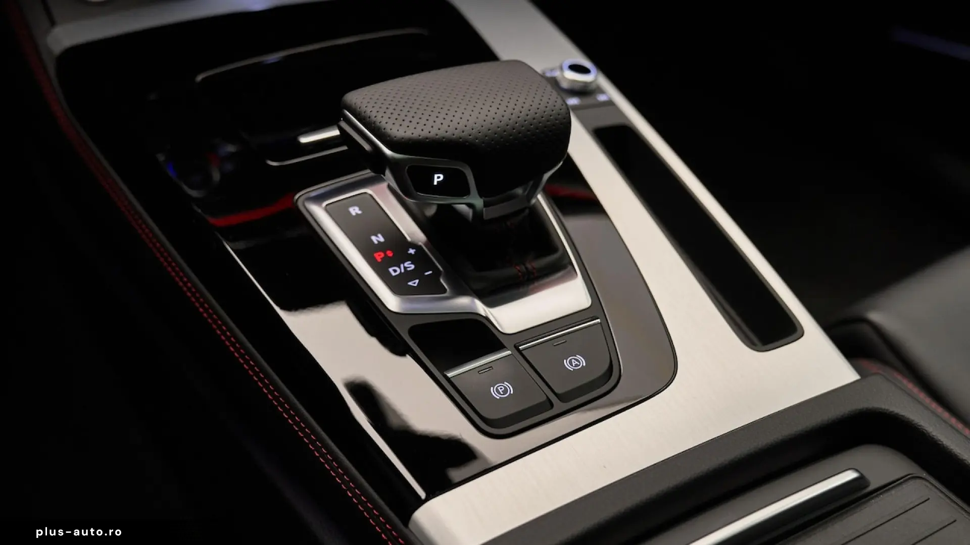 Audi Q5 - 50 TFSI e S Edition Competition PANO