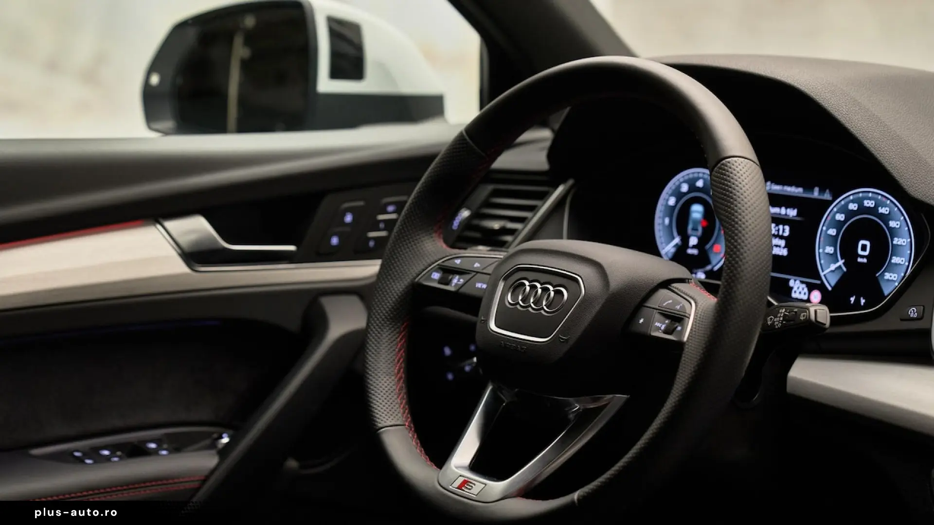 Audi Q5 - 50 TFSI e S Edition Competition PANO