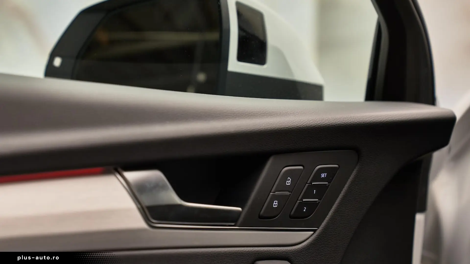 Audi Q5 - 50 TFSI e S Edition Competition PANO