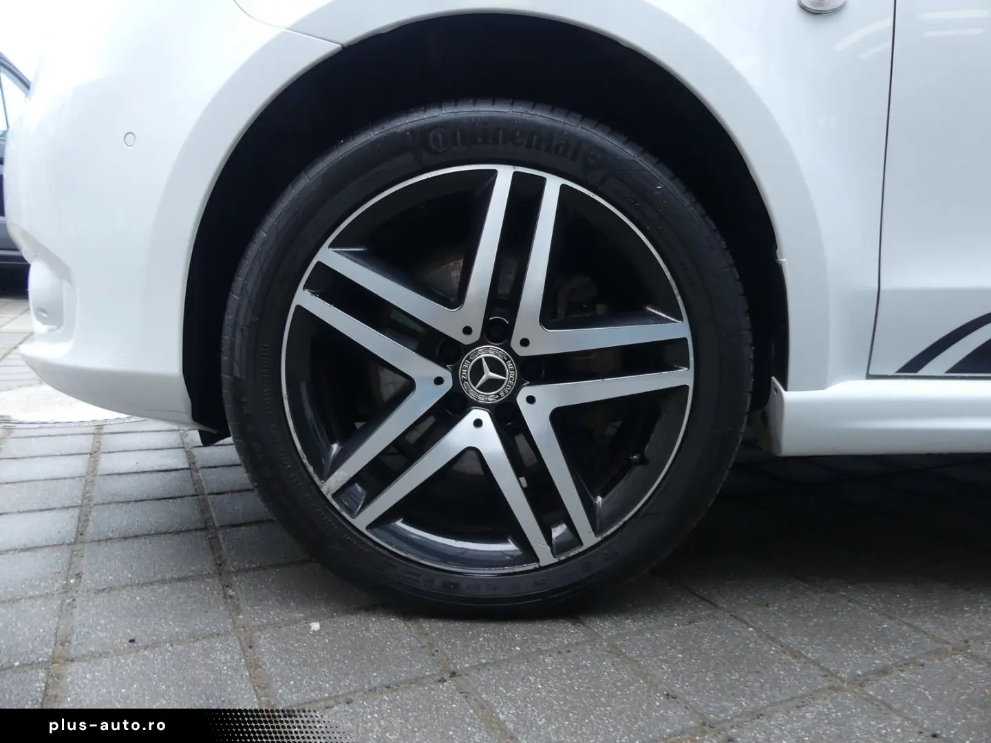MERCEDES-BENZ Vito Tourer 116 CDI 4x4 lang SportLine&hellip;