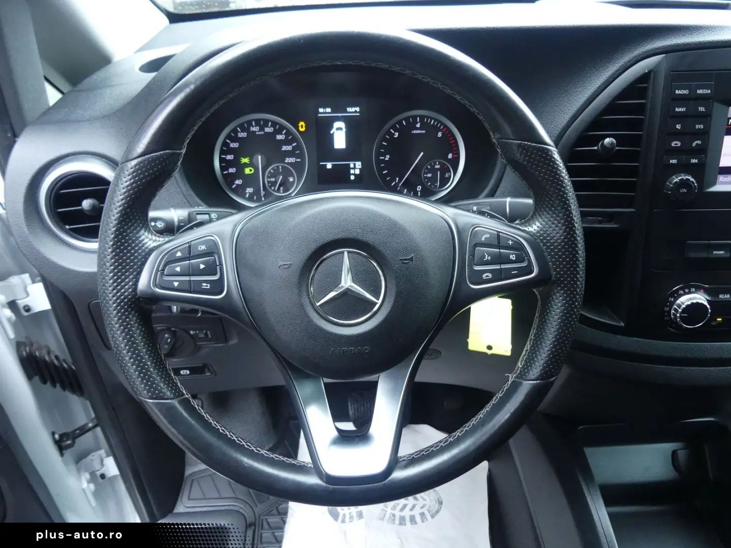 MERCEDES-BENZ Vito Tourer 116 CDI 4x4 lang SportLine&hellip;