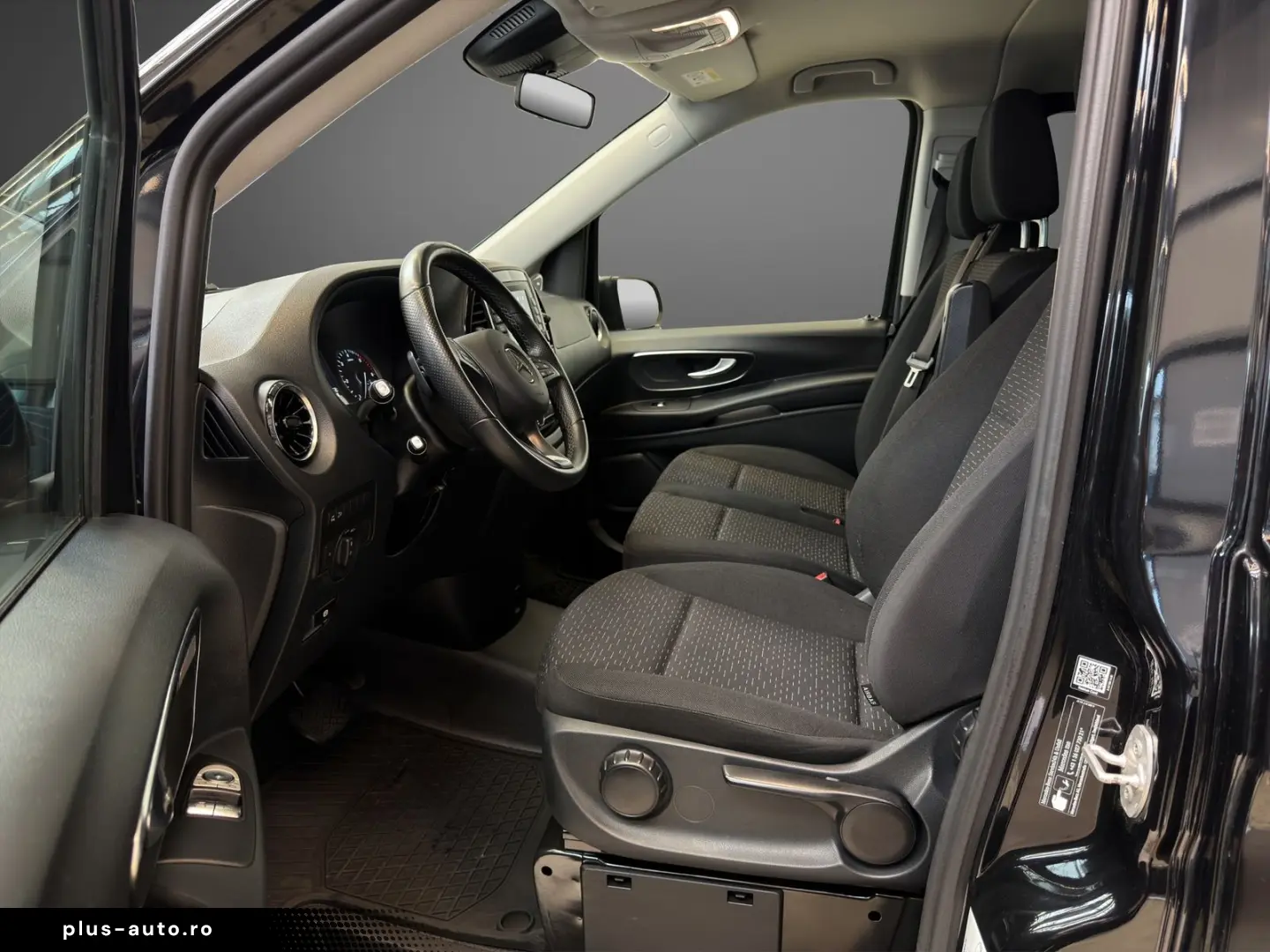 MERCEDES-BENZ Vito 116 CDI 4x4 Tourer-Pro LED-ILS Kamera PDC