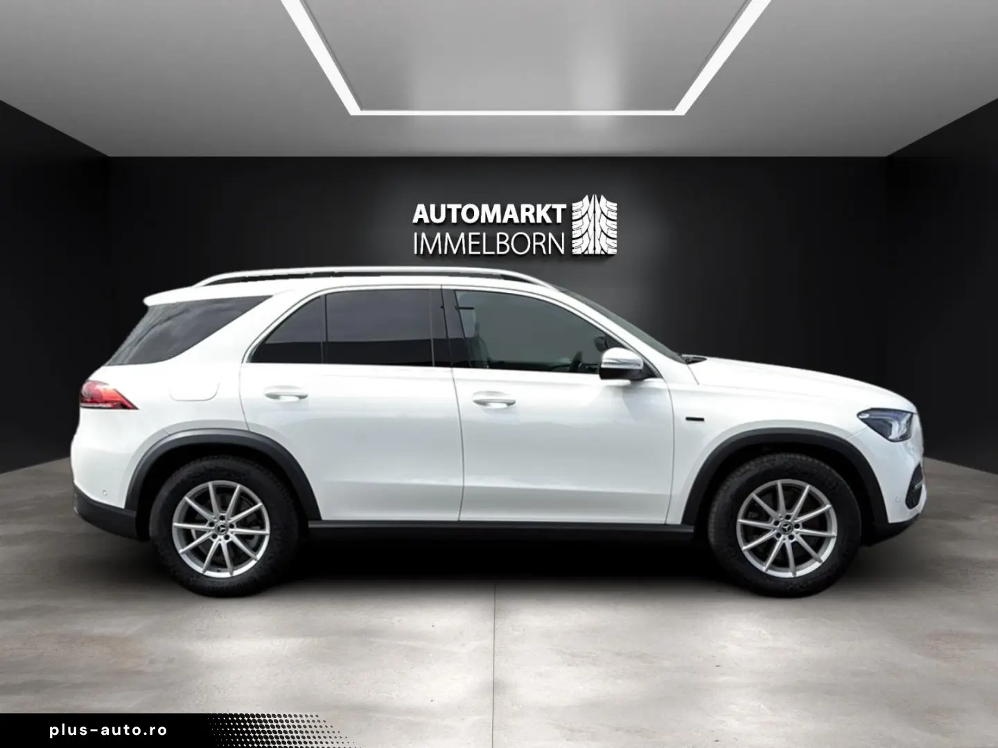 MERCEDES-BENZ GLE 350 de 20 Pano 4xSHZ Kamera AHK LED Leder