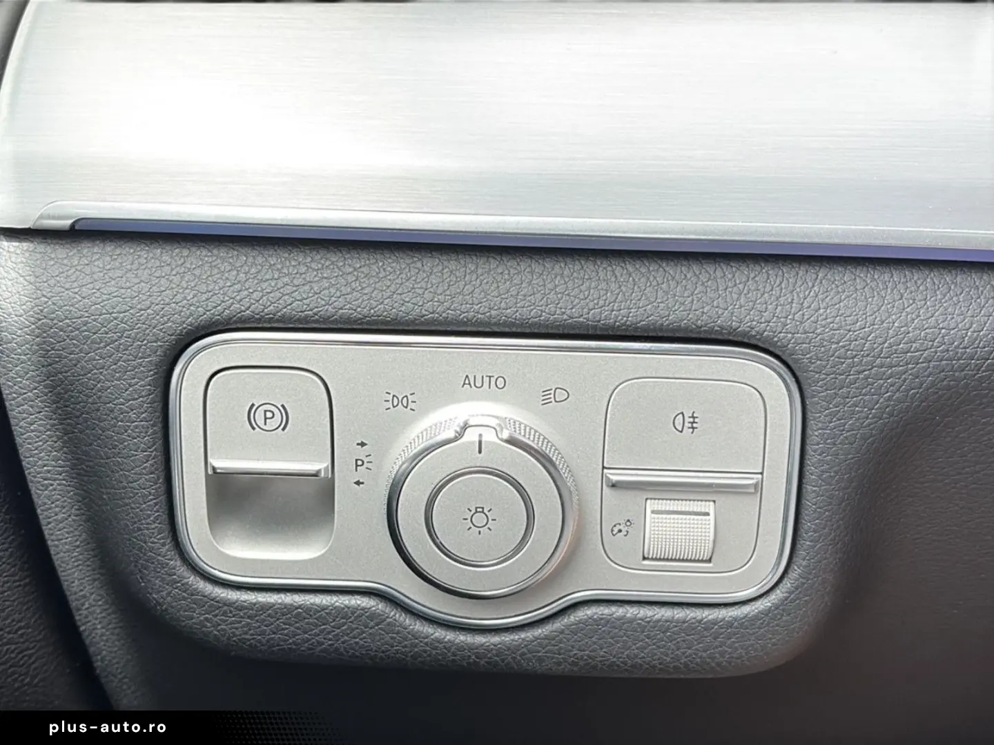 MERCEDES-BENZ GLE 350 de 20 Pano 4xSHZ Kamera AHK LED Leder