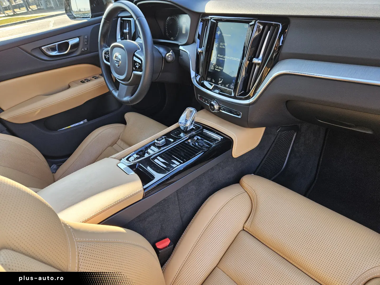 Volvo V60 T6 AWD Camere360 Pano Racire Masaj