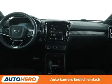 VOLVO XC40 2.0 B4 2WD Aut. 360CAM NAVI LED TEMPO SHZ