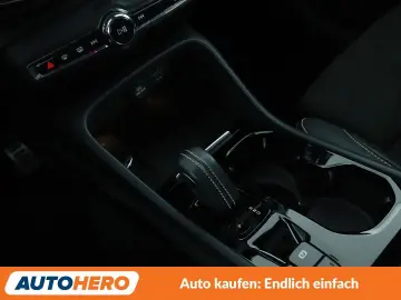 VOLVO XC40 2.0 B4 2WD Aut. 360CAM NAVI LED TEMPO SHZ
