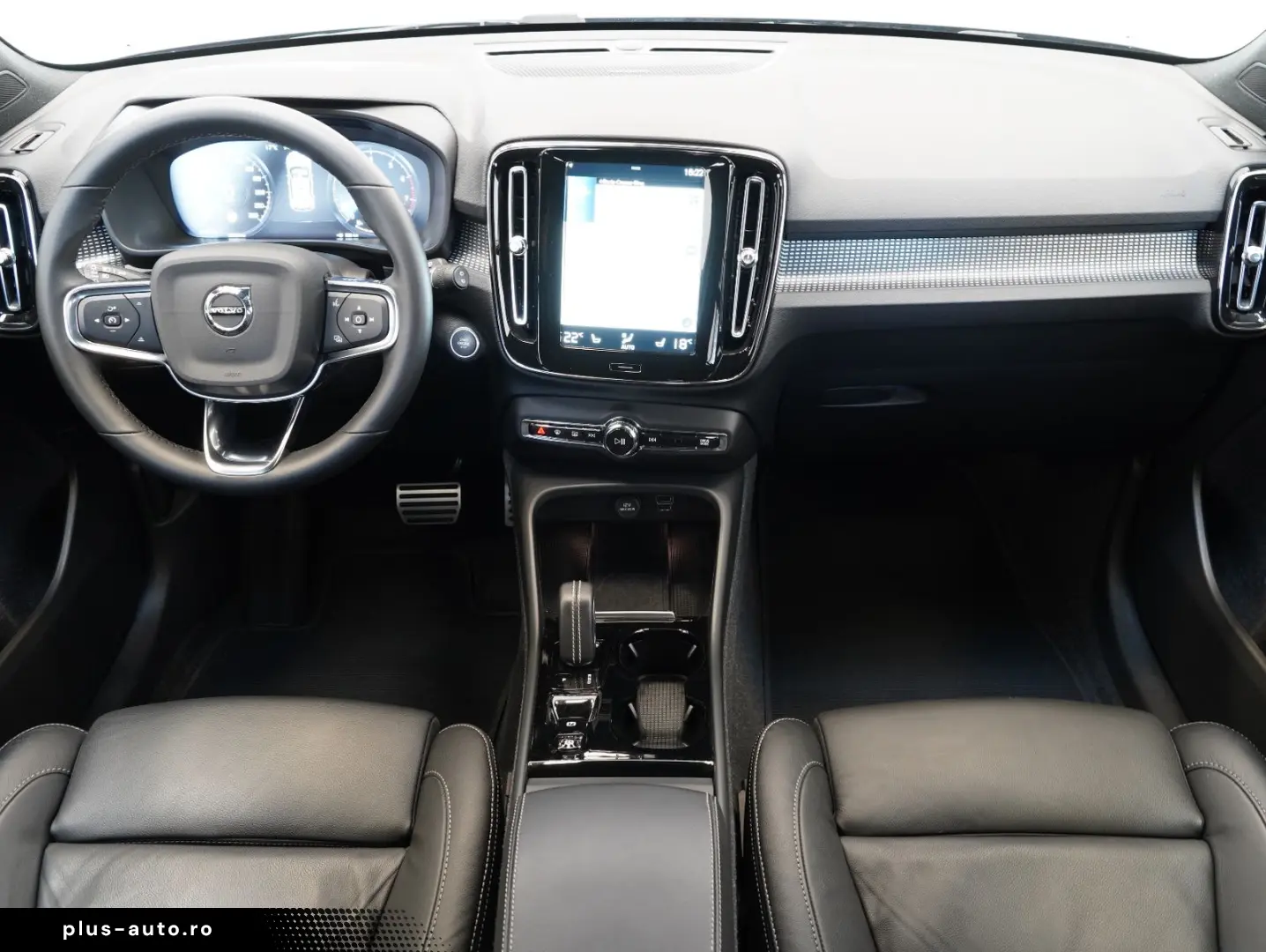 VOLVO XC40 B4 B R Design LED NAVI ACC LEDER 360