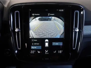 VOLVO XC40 B4 B R Design LED NAVI ACC LEDER 360