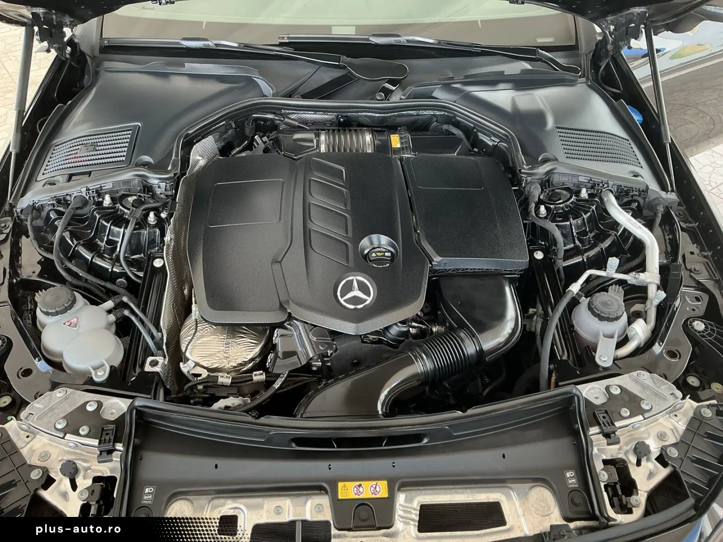 MERCEDES-BENZ CLE 220 d AMG Line Distronic Kamera Me&hellip;
