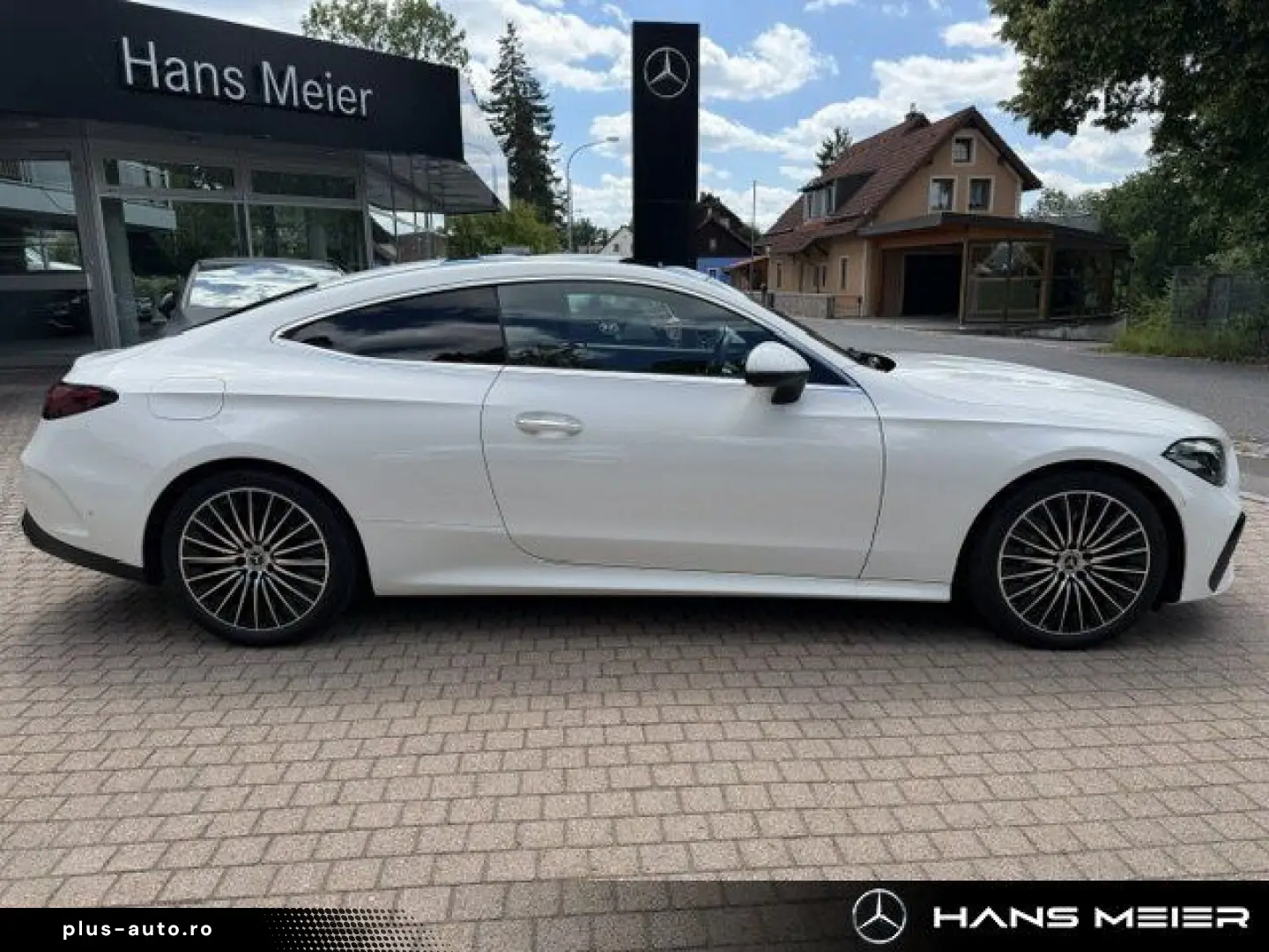 MERCEDES-BENZ CLE 200 AMG Panorama Burmester Memory &hellip;