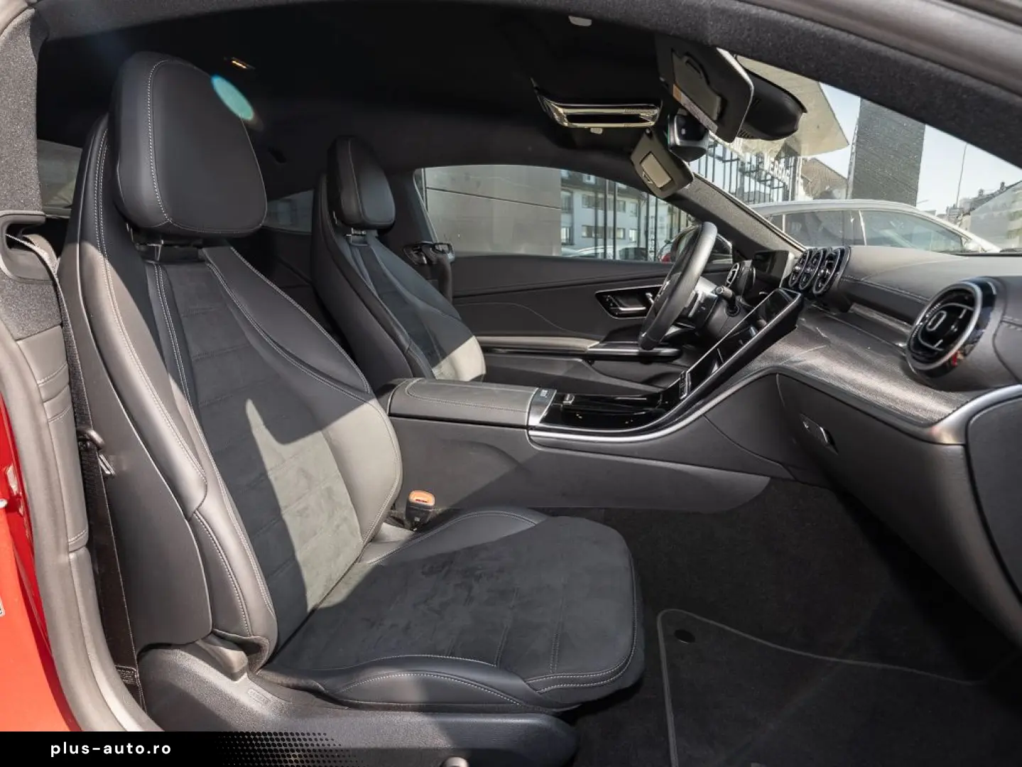 MERCEDES-BENZ CLE 2025 — imagine 9