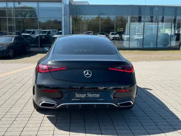 MERCEDES-BENZ CLE 200 Coupé AMG Advanced  Distro Pan…