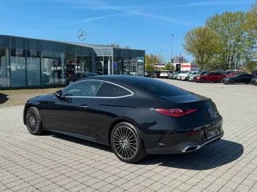 MERCEDES-BENZ CLE 200 Coupé AMG Advanced  Distro Pan…