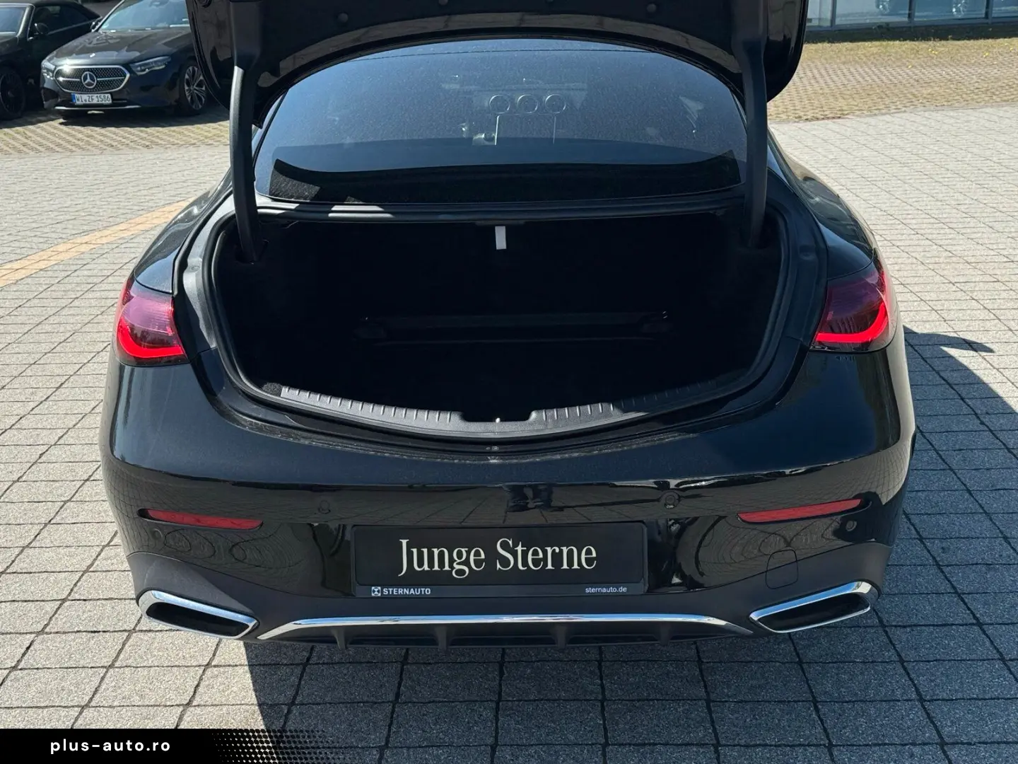 MERCEDES-BENZ CLE 200 Coupé AMG Advanced  Distro Pan&hellip;