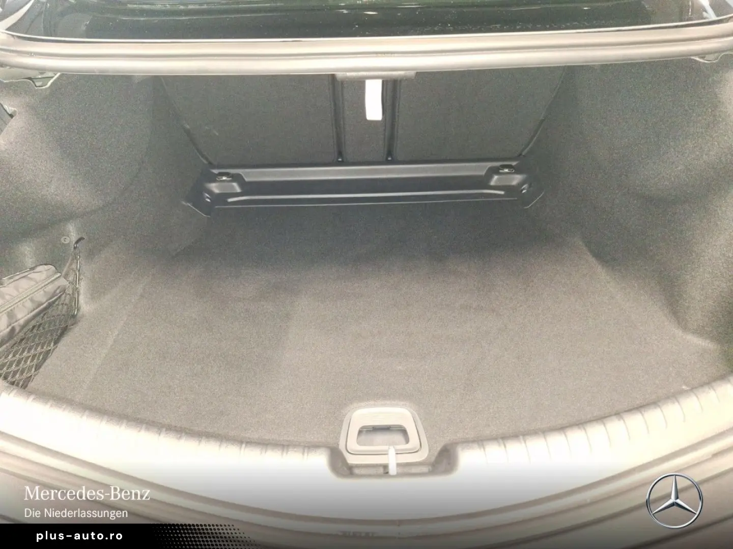 MERCEDES-BENZ CLE 200 Cp AMG Advanced  Pano Memo LED Winter