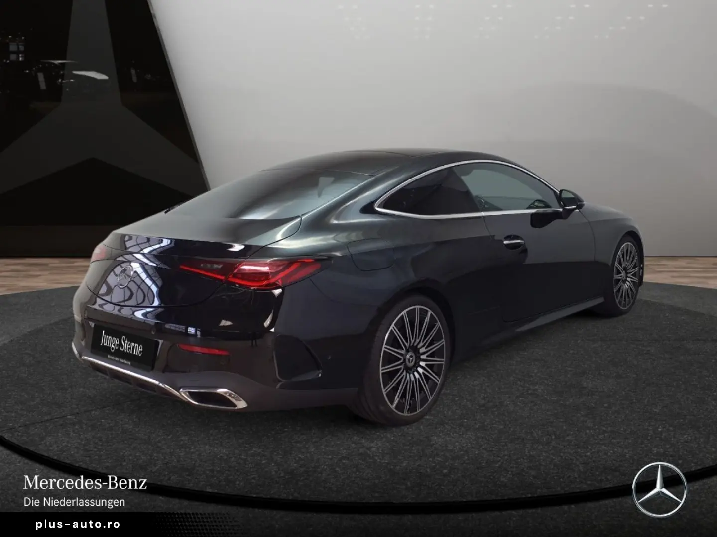 MERCEDES-BENZ CLE 300 4M CP AMG Prem Pano DigiLig AHK FA  20