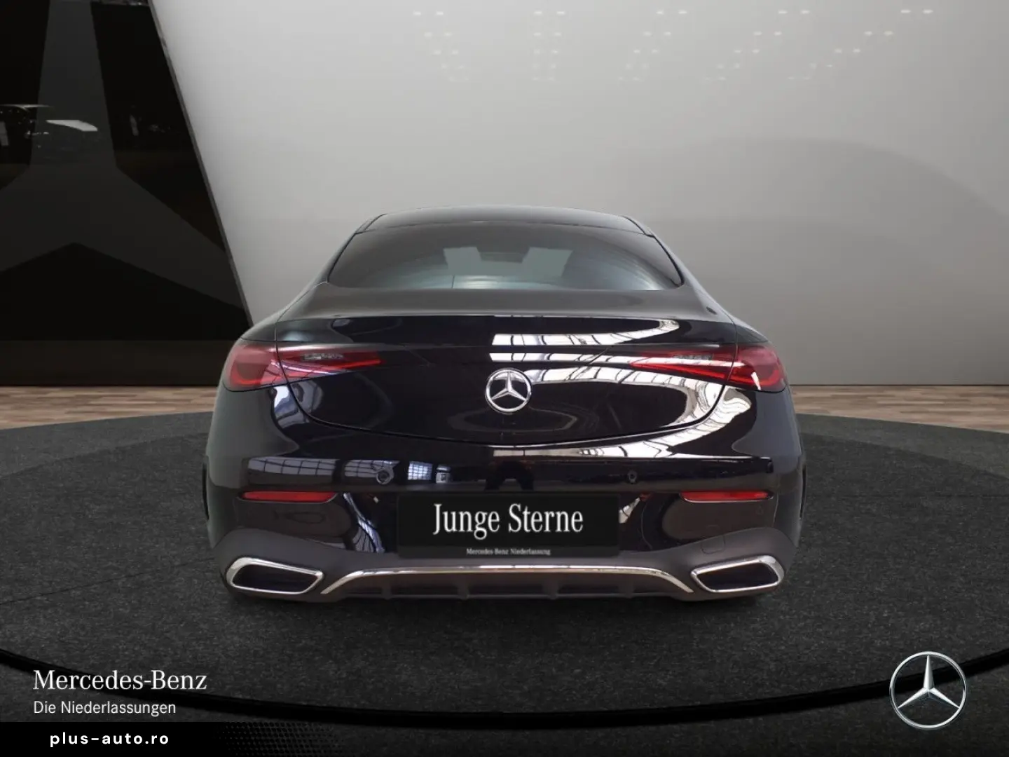 MERCEDES-BENZ CLE 300 4M CP AMG Prem Pano DigiLig AHK FA  20
