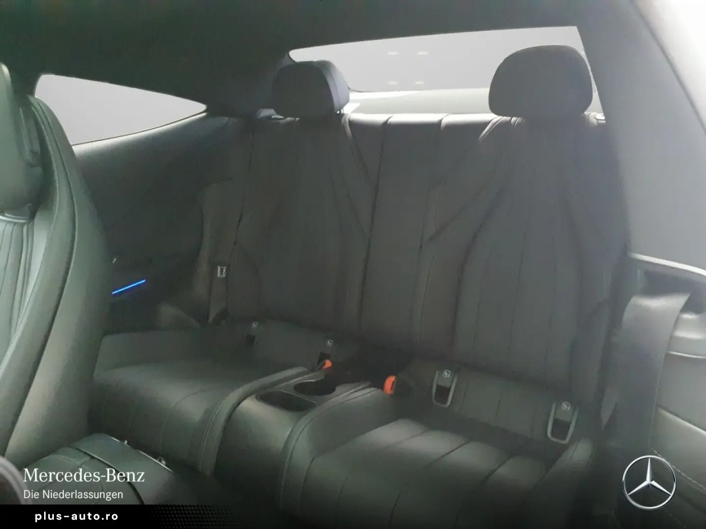 MERCEDES-BENZ CLE 300 4M CP AMG Prem Pano DigiLig AHK FA  20