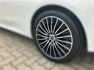 MERCEDES-BENZ CLE 200 Coupé AMG LED Memory Kamera Ca…