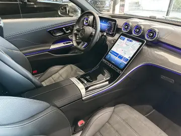 MERCEDES-BENZ CLE 180 EdAMG LED Pano Burmester WINTERRADSATZ