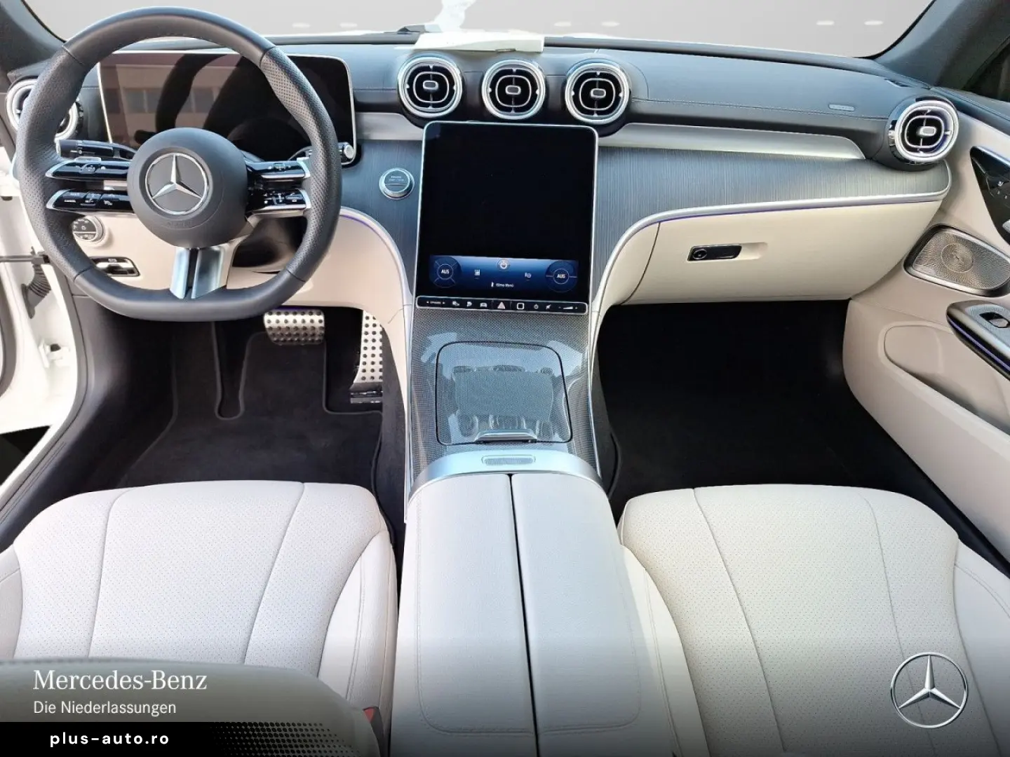 MERCEDES-BENZ CLE 300 e AMG Premium Pano Night Fahrass  AHK