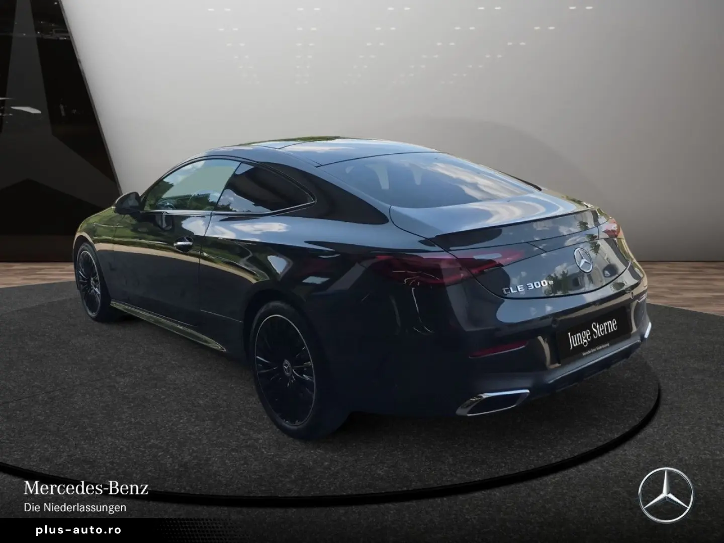 MERCEDES-BENZ CLE 300 e Cp. AMG Prem.  PANO NIGHT Bur3D HUD