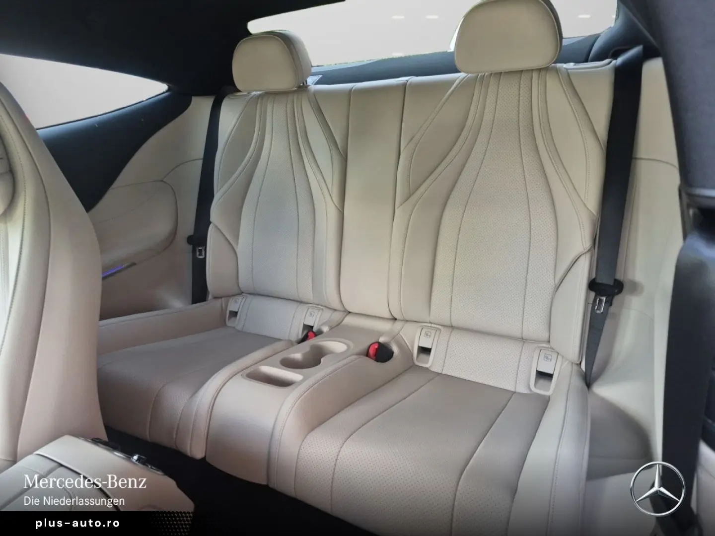 MERCEDES-BENZ CLE 300 e Cp. AMG Prem.  PANO NIGHT Bur3D HUD