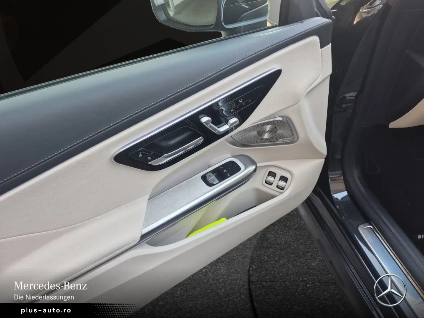 MERCEDES-BENZ CLE 300 e Cp. AMG Prem.  PANO NIGHT Bur3D HUD