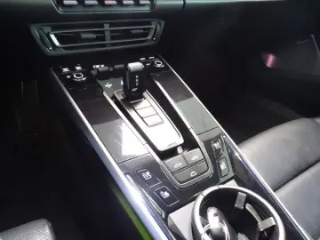 PORSCHE 911 Turbo S CabrioKeramikSportDesign 1Hand