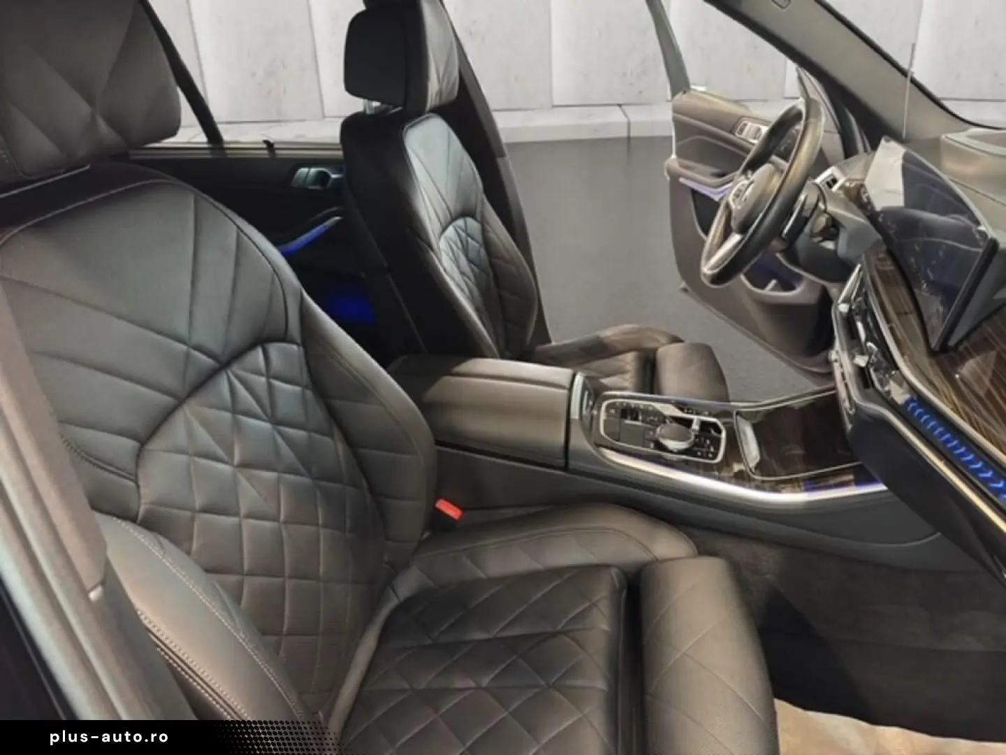 BMW X5 2024 — imagine 8