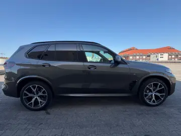 BMW X5 xDrive30 M Sport Facelift  21Zoll  AHK H&K