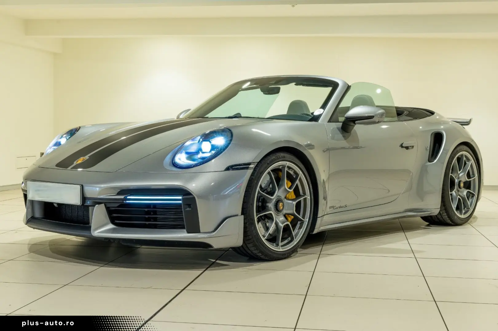 PORSCHE 911 Turbo S Cabriolet