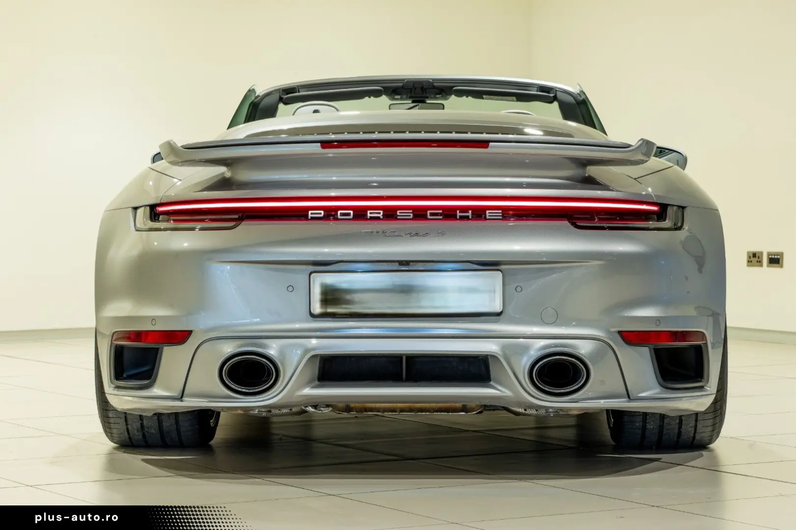 PORSCHE 911 Turbo S Cabriolet