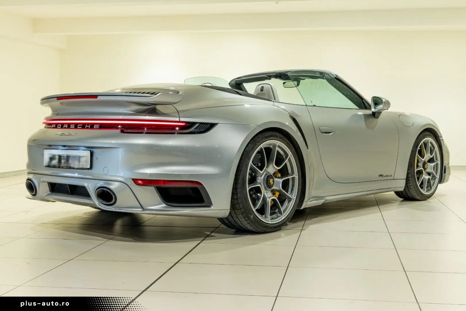 PORSCHE 911 Turbo S Cabriolet