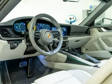 PORSCHE 911 Turbo S Cabriolet